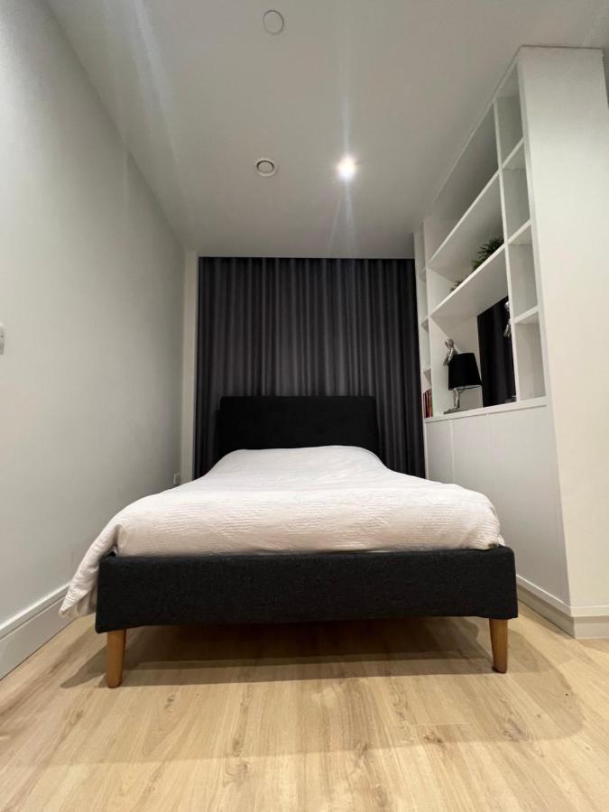 London Luxxe Suites & Apartments - London Heathrow Airport, Terminal 1 2 3 4 5 Hillingdon Buitenkant foto