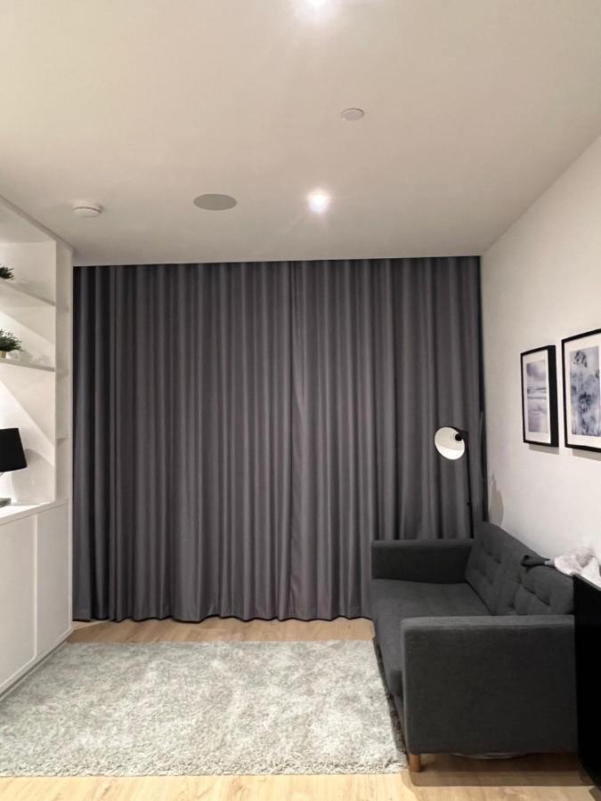 London Luxxe Suites & Apartments - London Heathrow Airport, Terminal 1 2 3 4 5 Hillingdon Buitenkant foto