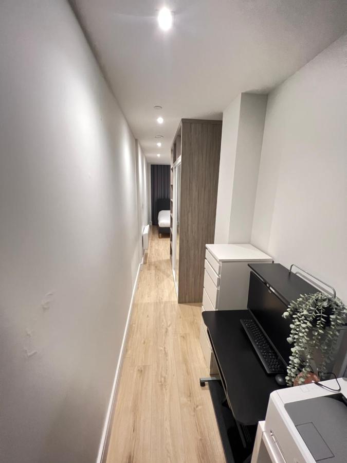 London Luxxe Suites & Apartments - London Heathrow Airport, Terminal 1 2 3 4 5 Hillingdon Buitenkant foto